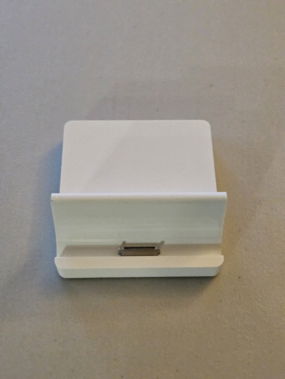Apple iPad Dock 30-Pin Charging Stand